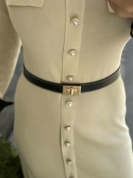 Curea Hermisa Neagra