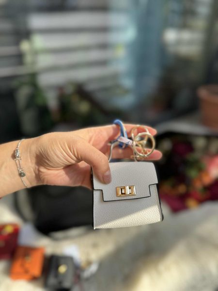 Mini Hermisa Charm Alb