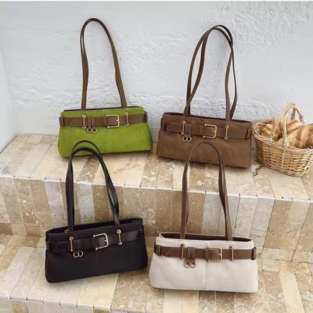 Geanta baguette neagra