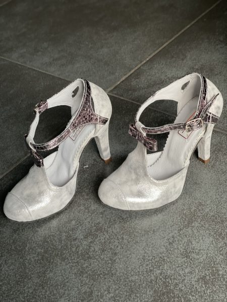 Pantofi dans 34 toc 9