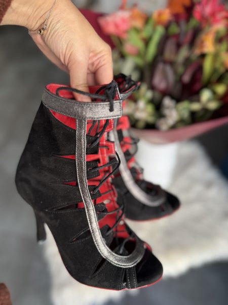 Botine dans 35 negru rosu