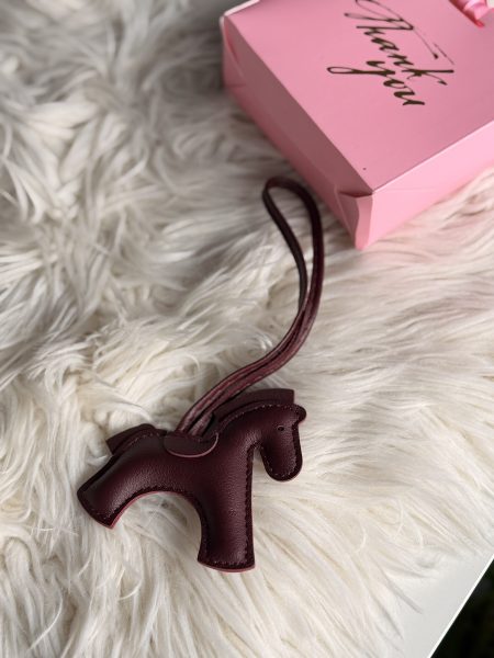 Charm geanta calut bordo